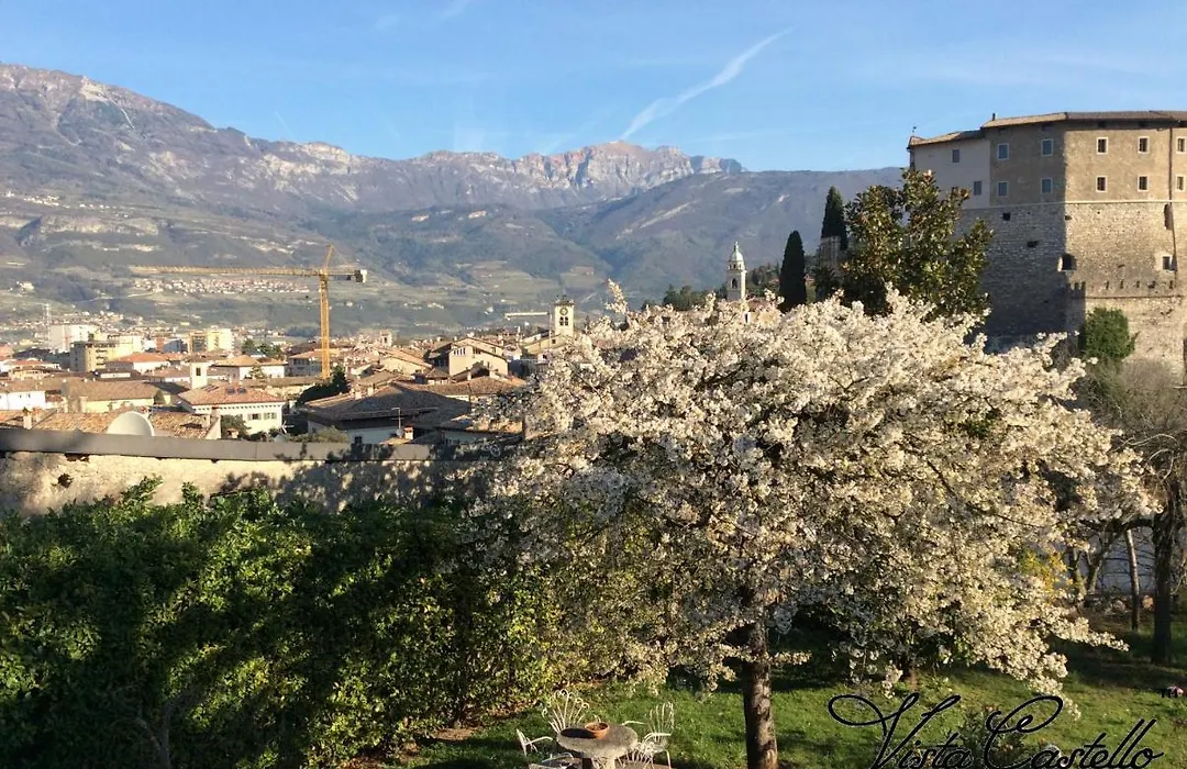 Vista Castello-1